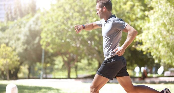 Requirements for sports T-shirts, their advantages and choice