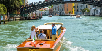 Venice Water Taxi and Boat Tours on the Grand Canal