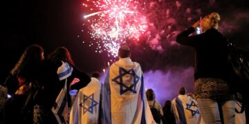 Unforgettable Jewish celebrations in Israel: where faith meets festivity and falafel