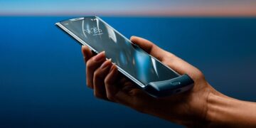 Advanced technologies in telephone technology: the emergence of new smartphones